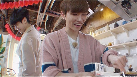 AB6IX/BRANDNEWBOYS～AB6IX 完全体デビュー密着リアリティ… Amazon.co.jp: BRANDNEWBOYS~AB6IX 完全体デビュー密着
