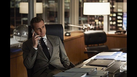 Suits スーツ シーズン8 字幕版 全16話のシリーズ詳細 ビデオ ひかりｔｖ