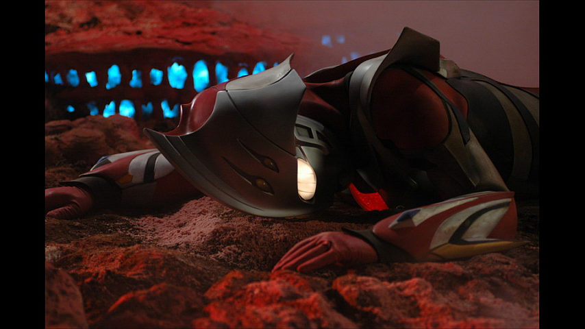 ウルトラマンネクサス 第話 追撃 クロムチェスターd の詳細 ビデオ ひかりｔｖ